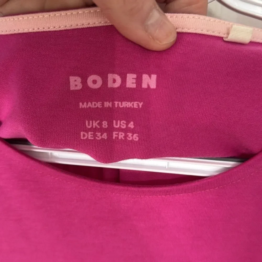 Boden basic Cotton & Modal Crew Long Sleeve Top in Rich Magenta size 4-like new!